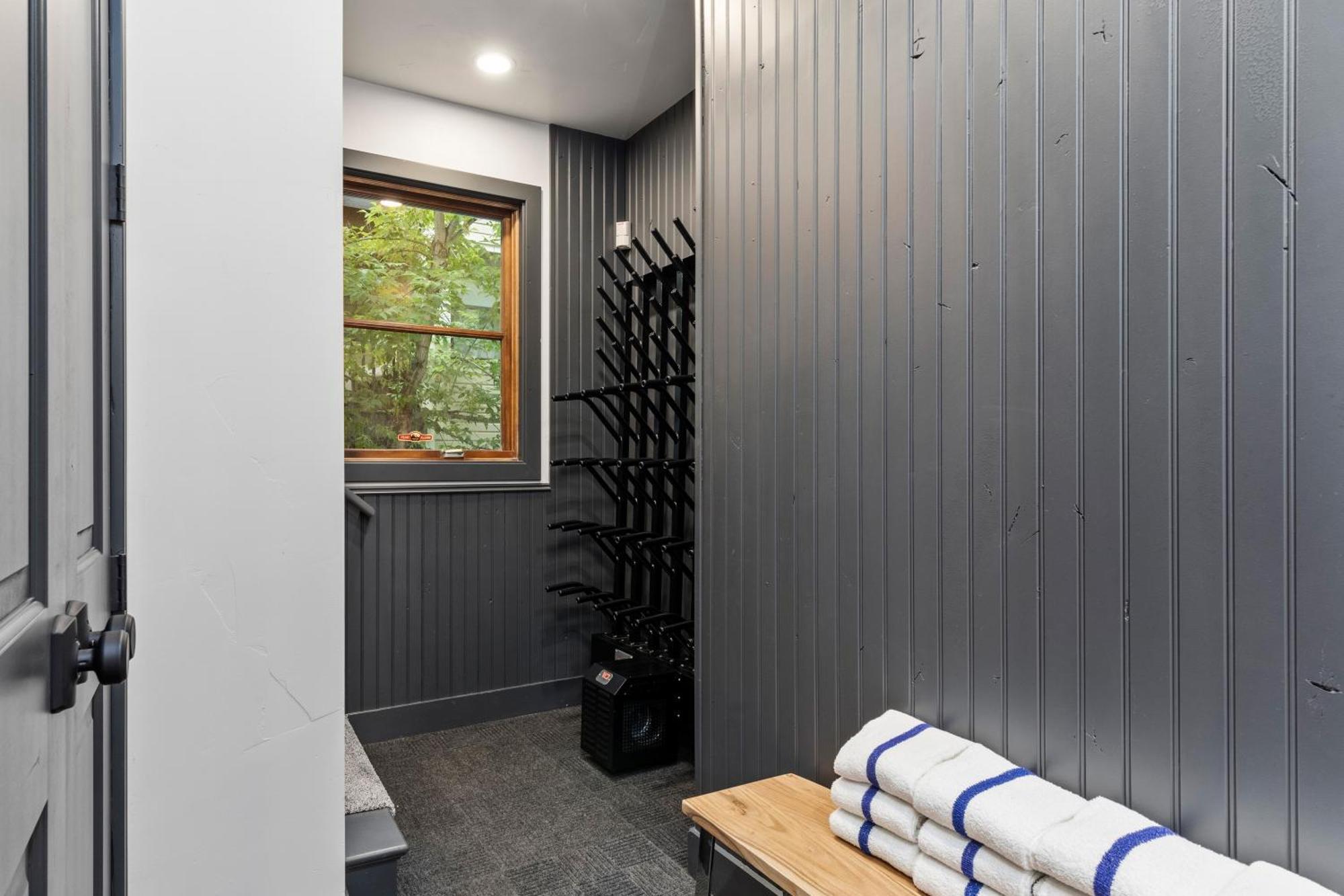 909 Park Ave Home Парк Сити Екстериор снимка