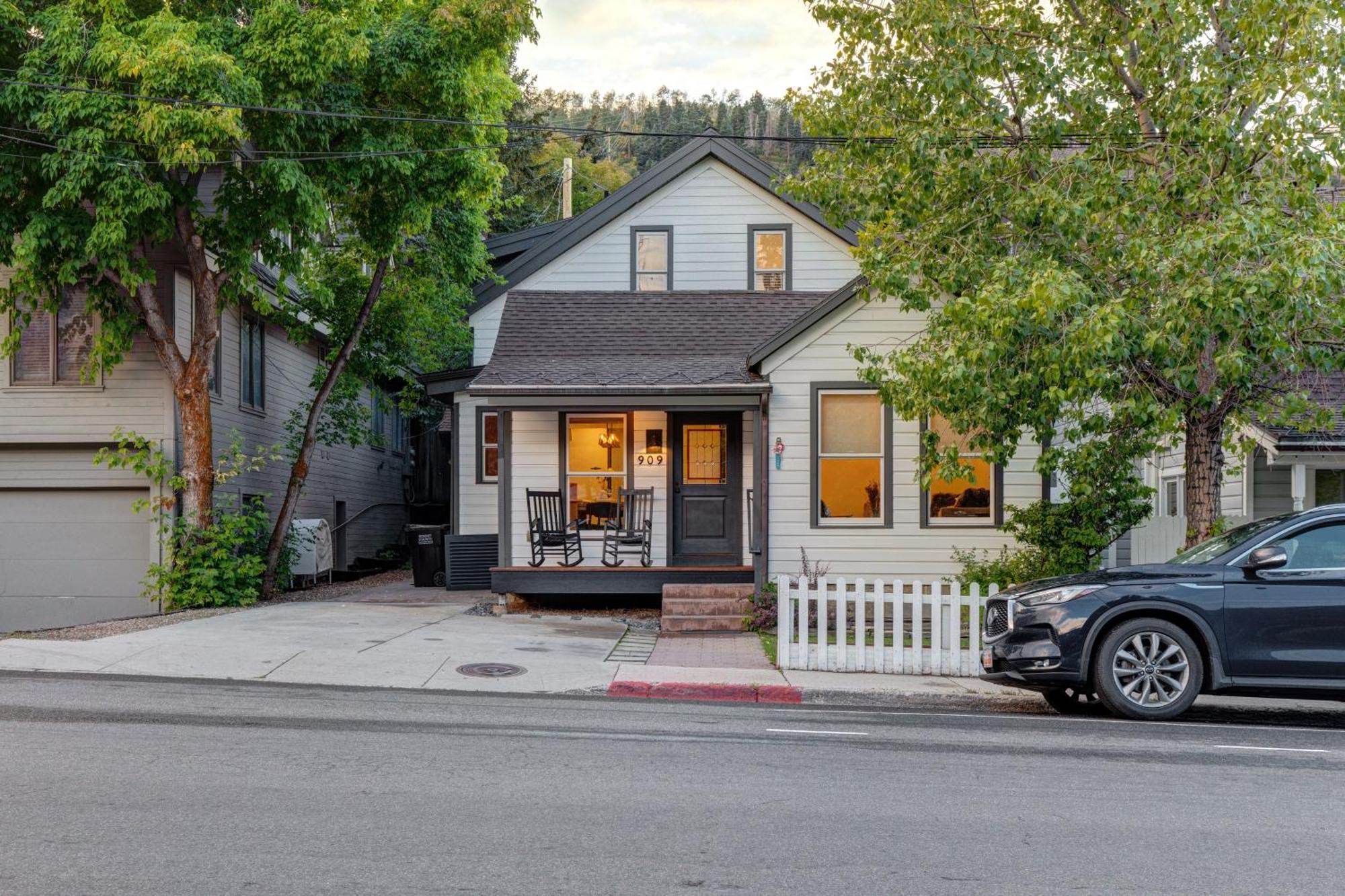 909 Park Ave Home Парк Сити Екстериор снимка