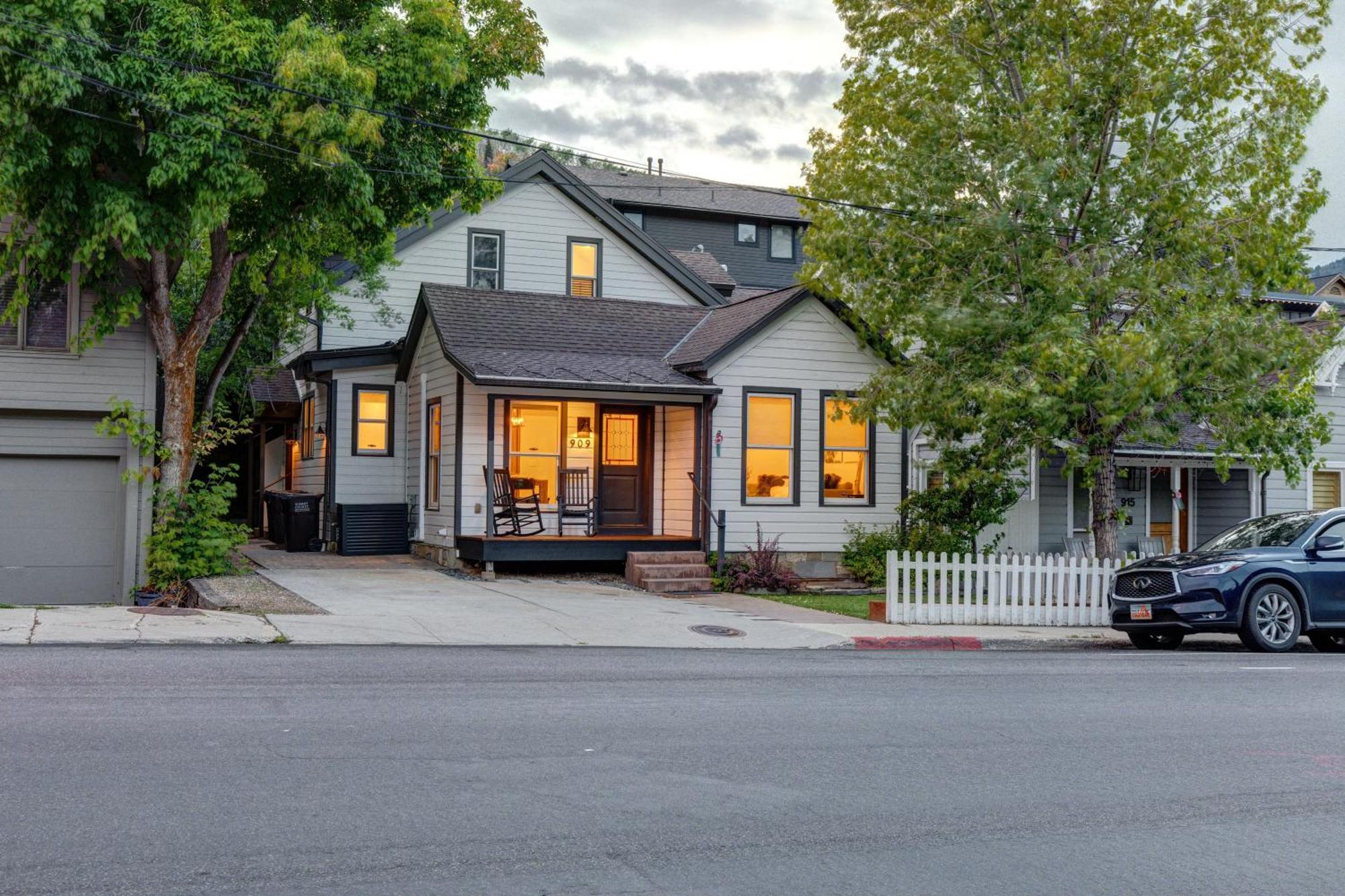 909 Park Ave Home Парк Сити Екстериор снимка